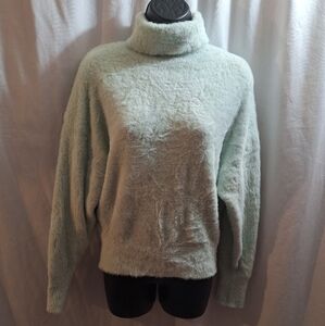 Ann Taylor soft turtle neck sweater size medium